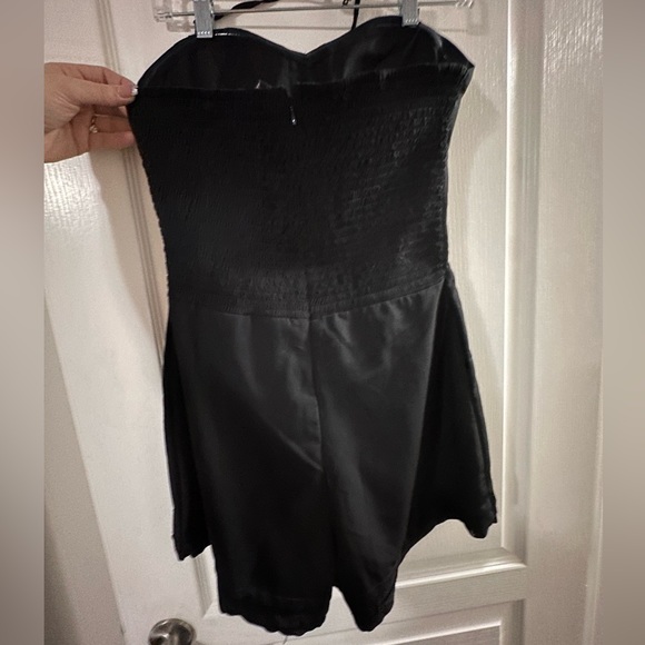 GUESS Beaded Romper Black with Pockets - Picture 5 of 8